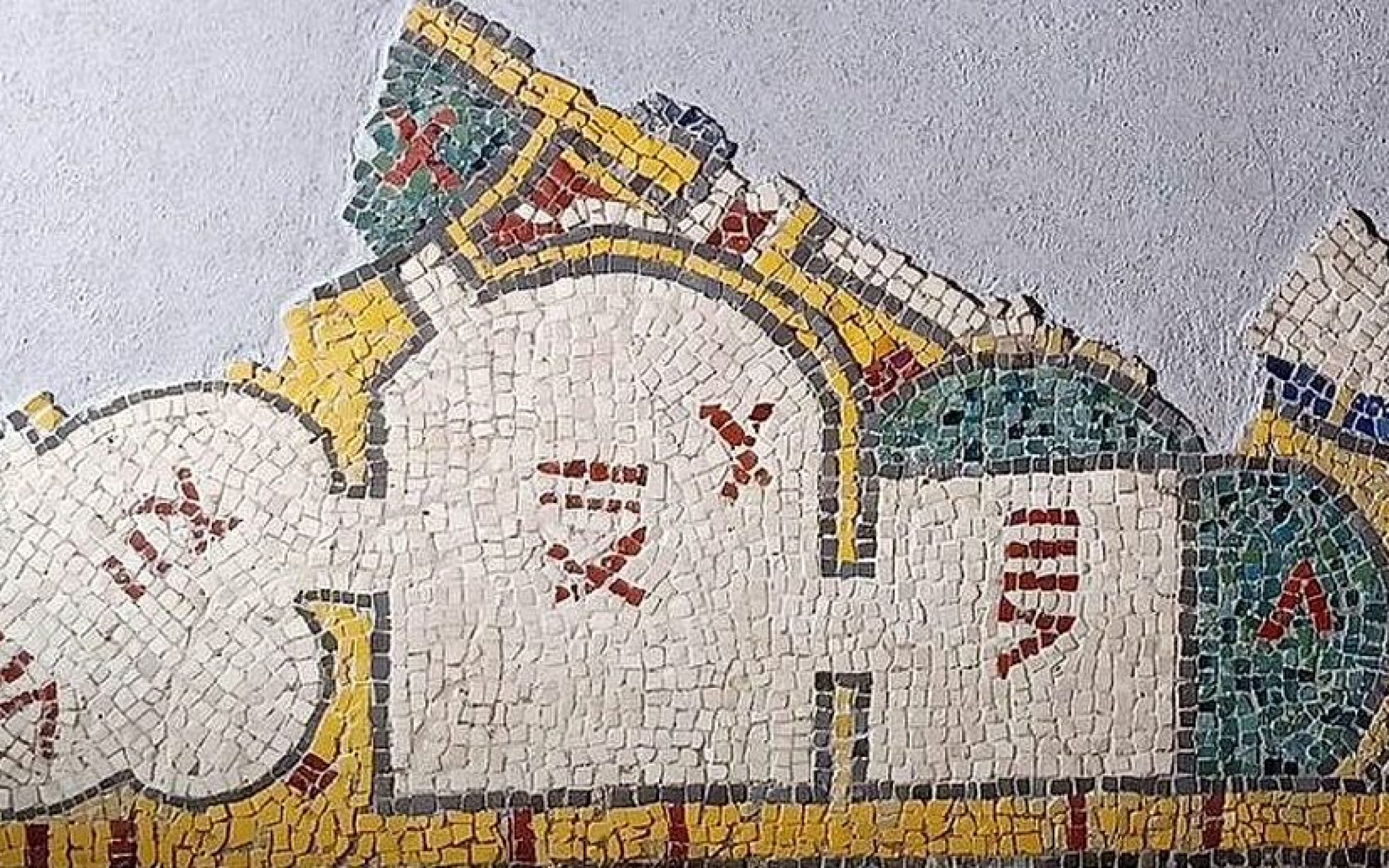 niezwykla-rzymska-mozaika-ukazujaca-plan-budynku